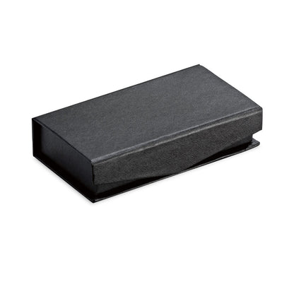 USB ključek s kovinskim karabinom